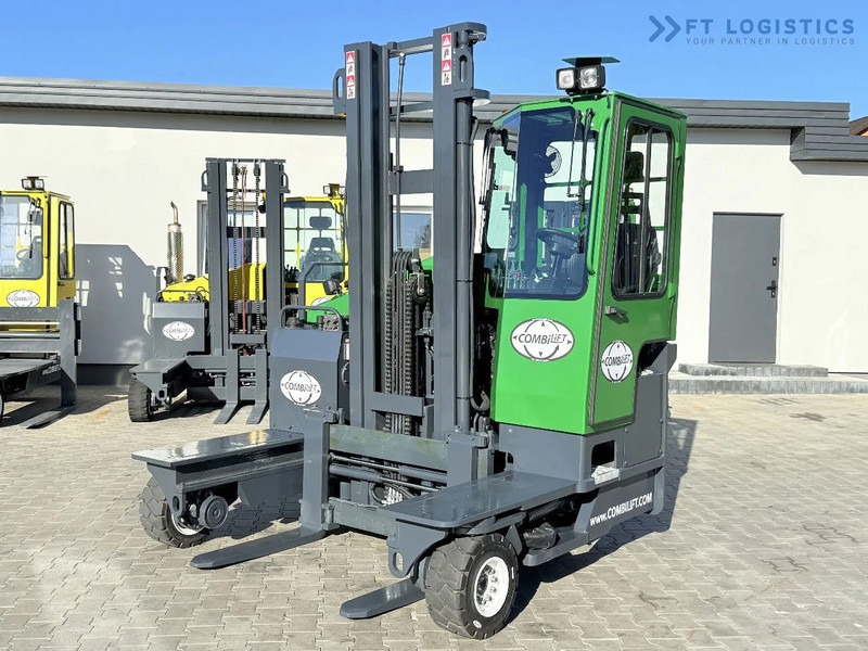 Combilift Combilift Four-Way Multi-Directional Forklift C3500 / Diesel / Duplex 4100 mm / Only 1532 Operating Hours / Fork Positioner / Fu - Négyutas tolóoszlopos targoncá: 3 kép. Combilift Combilift Four-Way Multi-Directional Forklift C3500 / Diesel / Duplex 4100 mm / Only 1532 Operating Hours / Fork Positioner / Fu - Négyutas tolóoszlopos targoncá: 3 kép.