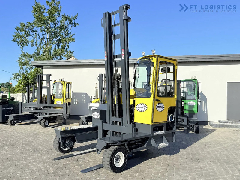 Combilift FOUR-WAY MULTIDIRECTIONAL FORKLIFT C5000 / GAS / TRIPLEX 6000MM / ONLY 4263 HOURS / FORK POSITIONER / EXCELLENT CONDITION / Wide - Négyutas tolóoszlopos targoncá: 1 kép. Combilift FOUR-WAY MULTIDIRECTIONAL FORKLIFT C5000 / GAS / TRIPLEX 6000MM / ONLY 4263 HOURS / FORK POSITIONER / EXCELLENT CONDITION / Wide - Négyutas tolóoszlopos targoncá: 1 kép.