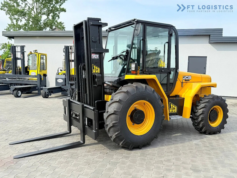 JCB 940 / DIESEL / TRIPLEX 4500MM / FORK POSITIONER / SIDE SHIFT / 4T / NEW TYRES / LIKE NEW 940 / DIESEL / TRIPLEX 4500MM / FORK PO - Terepjáró képességű targoncá: 2 kép. JCB 940 / DIESEL / TRIPLEX 4500MM / FORK POSITIONER / SIDE SHIFT / 4T / NEW TYRES / LIKE NEW 940 / DIESEL / TRIPLEX 4500MM / FORK PO - Terepjáró képességű targoncá: 2 kép.