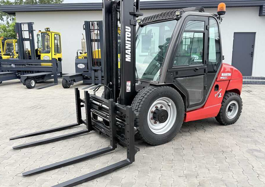 Manitou MSI 30 / DIESEL / DUPLEX 3350MM / Multi-pallet handler - Dízel targonca: 2 kép. Manitou MSI 30 / DIESEL / DUPLEX 3350MM / Multi-pallet handler - Dízel targonca: 2 kép.