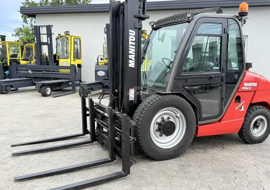 Manitou MSI 30 / DIESEL / DUPLEX 3350MM / Multi-pallet handler - Dízel targonca: 1 kép. Manitou MSI 30 / DIESEL / DUPLEX 3350MM / Multi-pallet handler - Dízel targonca: 1 kép.