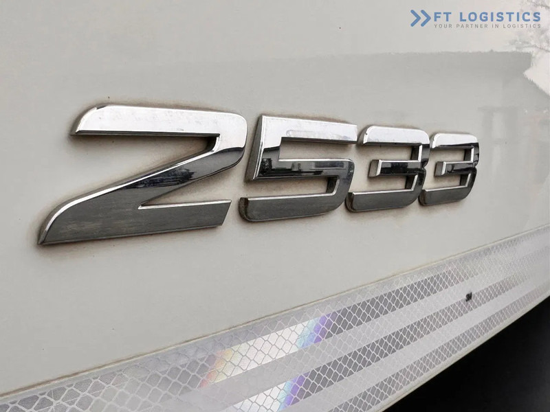 Mercedes-Benz Actros 2532 ANTOS 2533 / TAIL LIFT / 19X PALLETS / TIRES 80% / PERFECT CONDITION! - Hűtős teherautó: 5 kép. Mercedes-Benz Actros 2532 ANTOS 2533 / TAIL LIFT / 19X PALLETS / TIRES 80% / PERFECT CONDITION! - Hűtős teherautó: 5 kép.