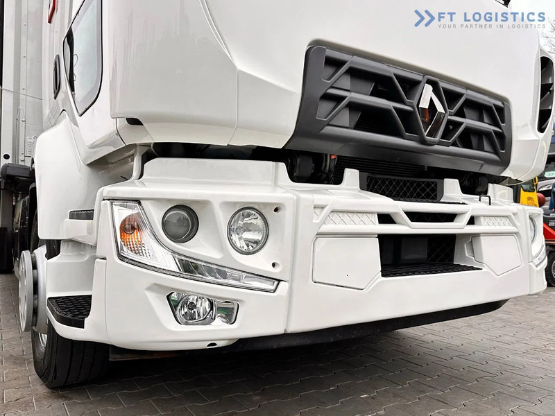 Renault Midlum 250 Renault D 250 / AUTOMATIC / 4X2 / 18 PALLETS / TAIL LIFT / SIDE BOARDS / curtainsider truck - Ponyvás teherautó: 5 kép. Renault Midlum 250 Renault D 250 / AUTOMATIC / 4X2 / 18 PALLETS / TAIL LIFT / SIDE BOARDS / curtainsider truck - Ponyvás teherautó: 5 kép.