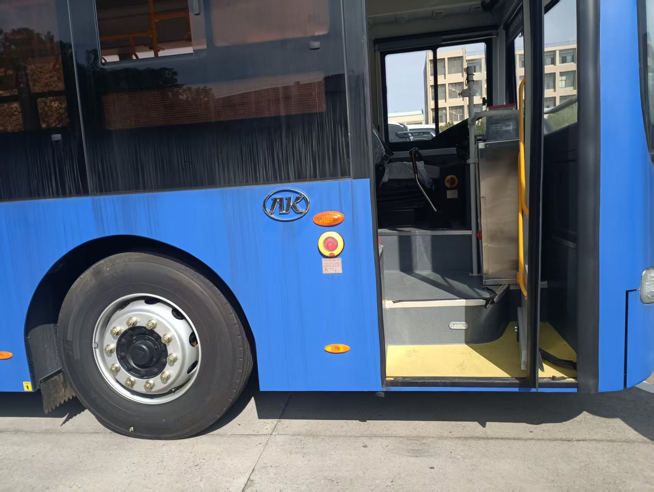 Új Távolsági busz ANKAI 30 seats: 8 kép. Új Távolsági busz ANKAI 30 seats: 8 kép.