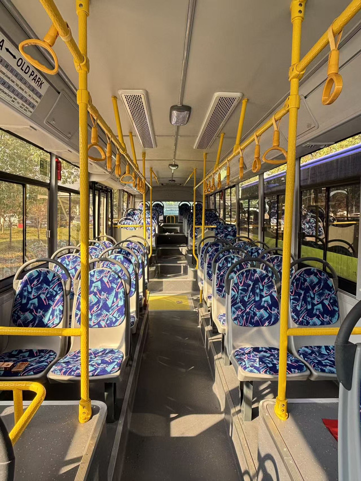 ANKAI HK6128G - Városi busz: 5 kép. ANKAI HK6128G - Városi busz: 5 kép.