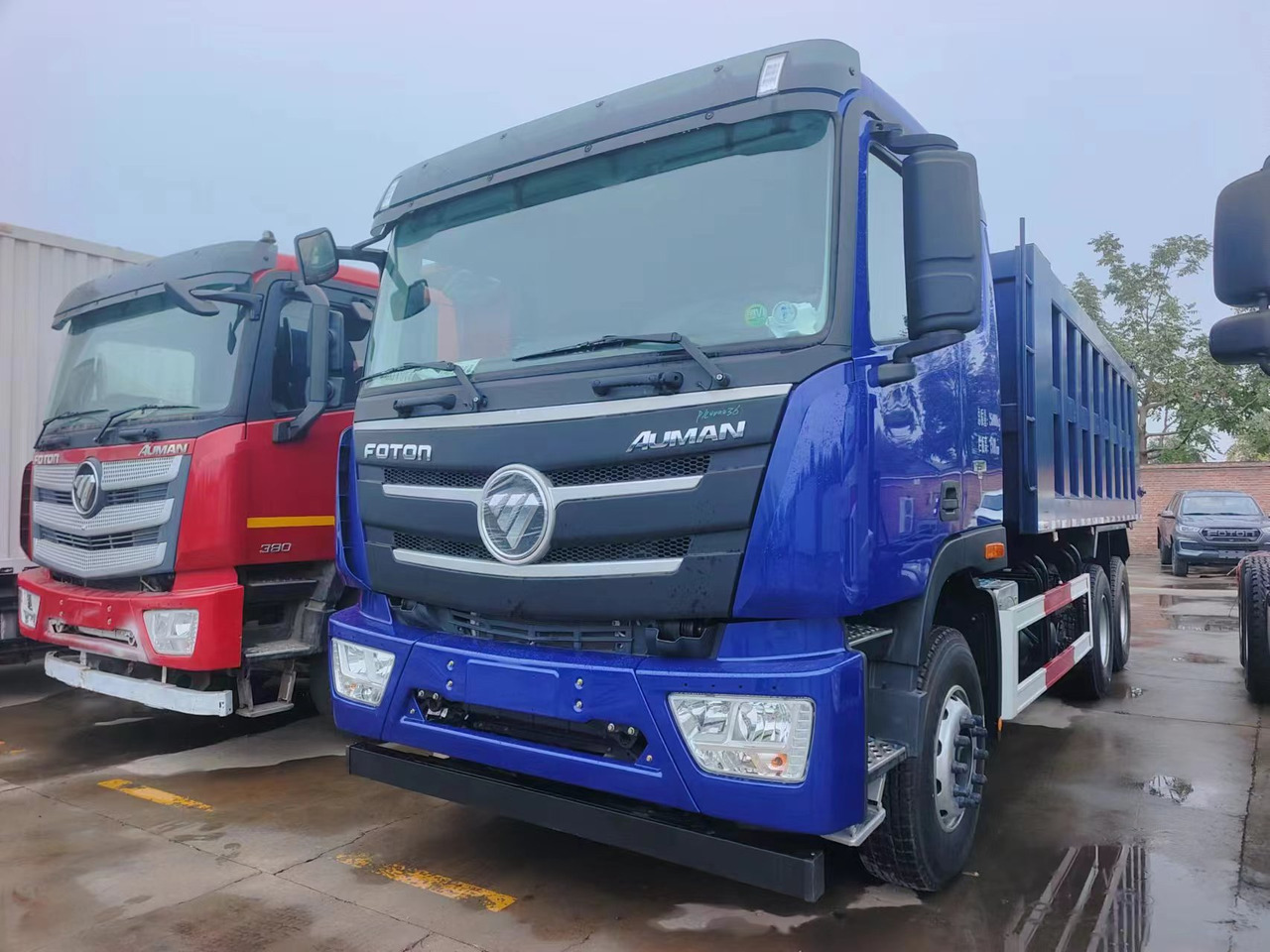 Auman Auman 6*4 dump truck - Billenőplatós teherautó: 1 kép. Auman Auman 6*4 dump truck - Billenőplatós teherautó: 1 kép.