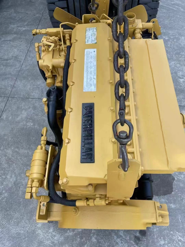 CATERPILLAR 3116 - Motor - Kotrógép: 5 kép. CATERPILLAR 3116 - Motor - Kotrógép: 5 kép.