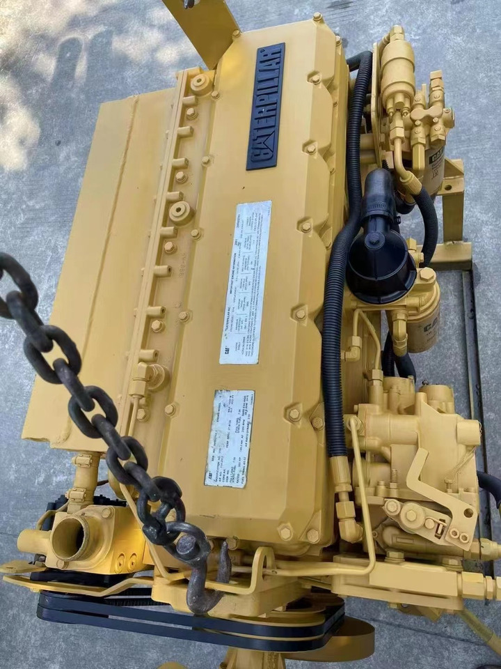 CATERPILLAR 3116 - Motor - Kotrógép: 3 kép. CATERPILLAR 3116 - Motor - Kotrógép: 3 kép.