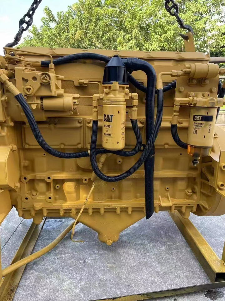 CATERPILLAR 3116 - Motor - Kotrógép: 3 kép. CATERPILLAR 3116 - Motor - Kotrógép: 3 kép.