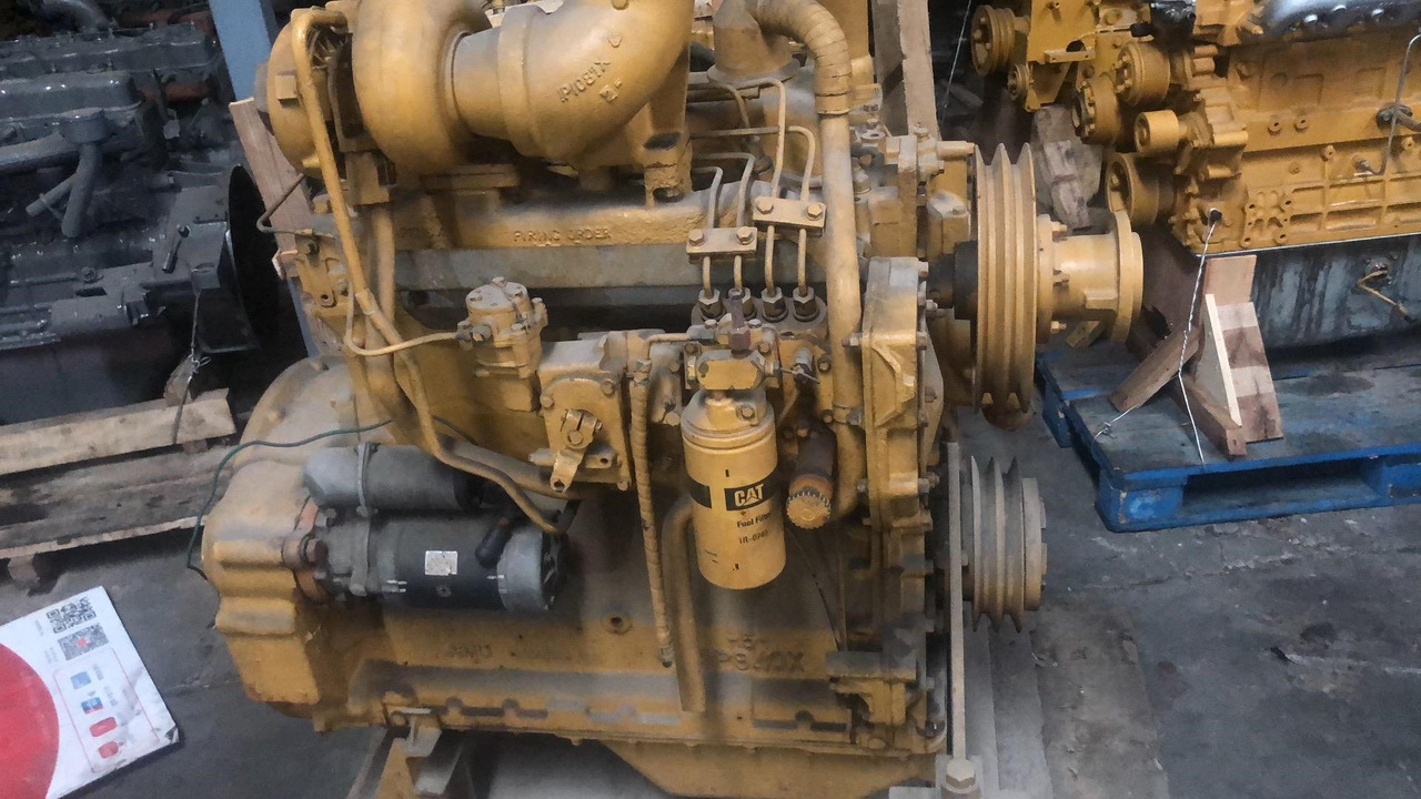 CATERPILLAR 3304DL - Motor - Kotrógép: 1 kép. CATERPILLAR 3304DL - Motor - Kotrógép: 1 kép.