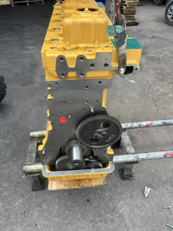 Új Motor - Kotrógép CATERPILLAR 3306: 6 kép.