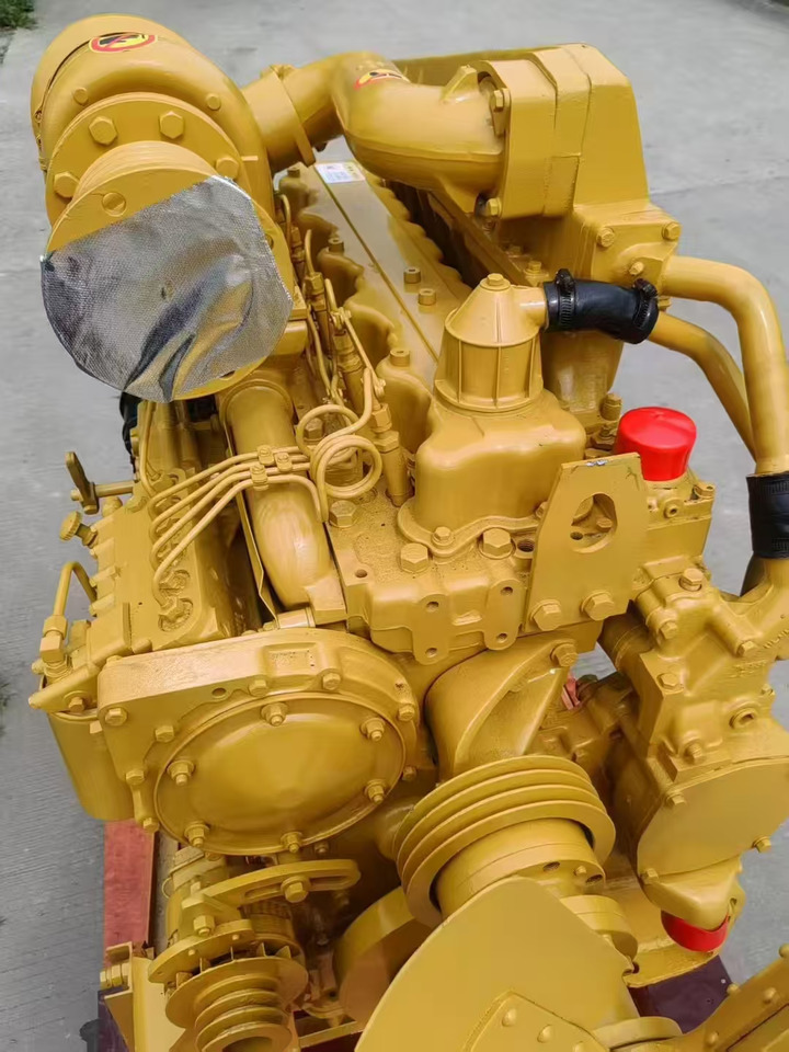 CATERPILLAR 3306 - Motor - Kotrógép: 2 kép. CATERPILLAR 3306 - Motor - Kotrógép: 2 kép.