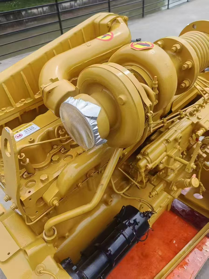 CATERPILLAR 3306 - Motor - Kotrógép: 4 kép. CATERPILLAR 3306 - Motor - Kotrógép: 4 kép.