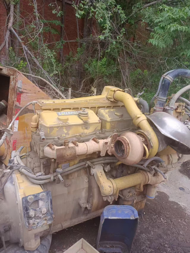 CATERPILLAR 3406 - Motor - Kotrógép: 1 kép. CATERPILLAR 3406 - Motor - Kotrógép: 1 kép.