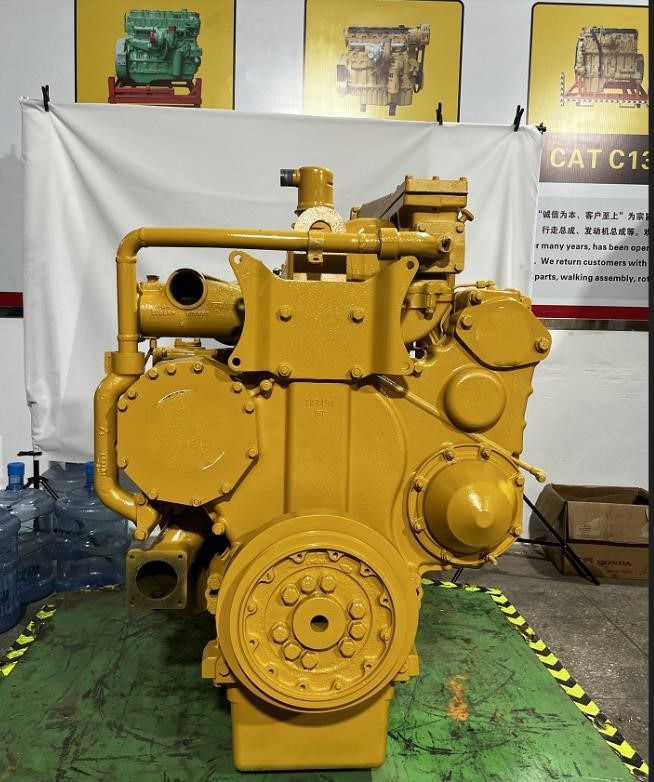 CATERPILLAR 3406 - Motor - Kotrógép: 1 kép. CATERPILLAR 3406 - Motor - Kotrógép: 1 kép.