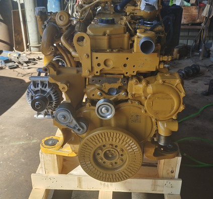 CATERPILLAR C7.1 - Motor - Kotrógép: 5 kép. CATERPILLAR C7.1 - Motor - Kotrógép: 5 kép.