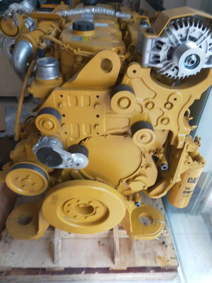 CATERPILLAR C9.3 - Motor - Kotrógép: 4 kép. CATERPILLAR C9.3 - Motor - Kotrógép: 4 kép.