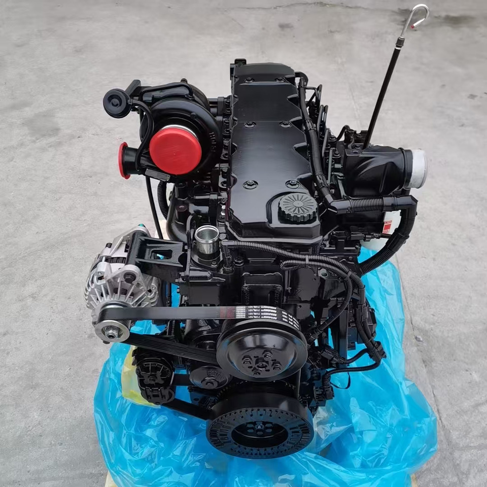 CUMMINS QSB6.7 - Motor - Kotrógép: 4 kép. CUMMINS QSB6.7 - Motor - Kotrógép: 4 kép.