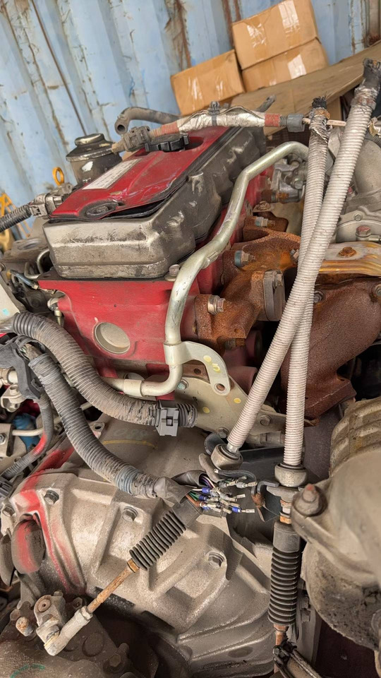 HINO N04C - Motor - Alvaz teherautó: 4 kép. HINO N04C - Motor - Alvaz teherautó: 4 kép.