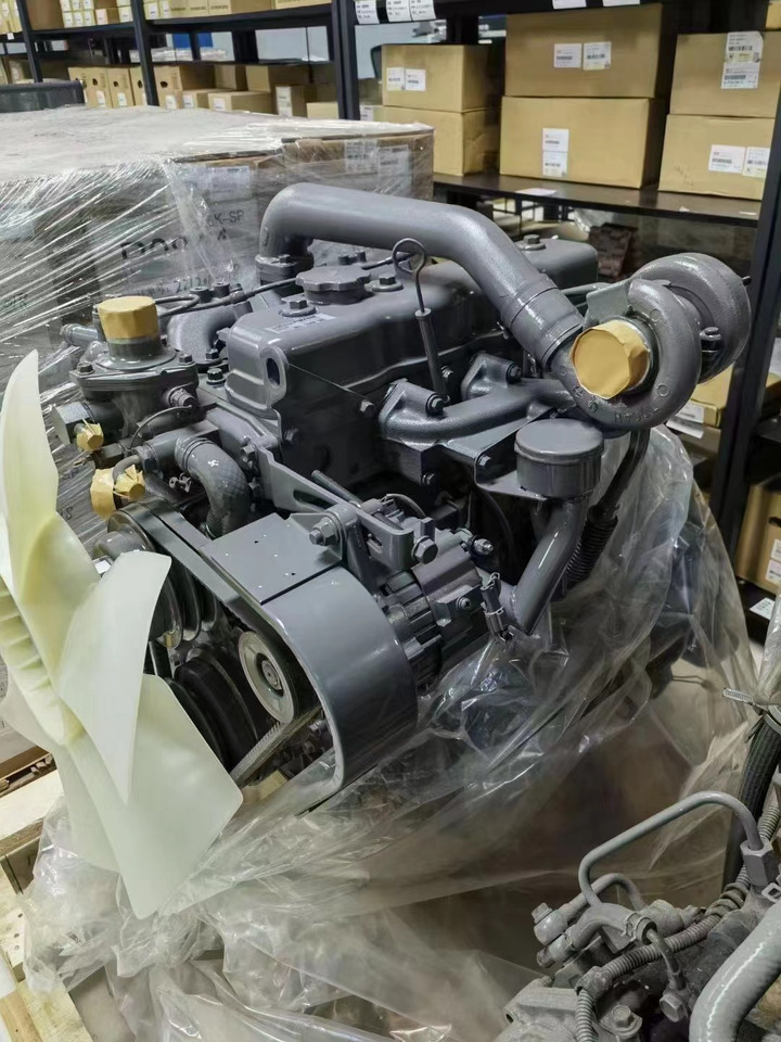 ISUZU 4BG1 - Motor - Kotrógép: 2 kép. ISUZU 4BG1 - Motor - Kotrógép: 2 kép.