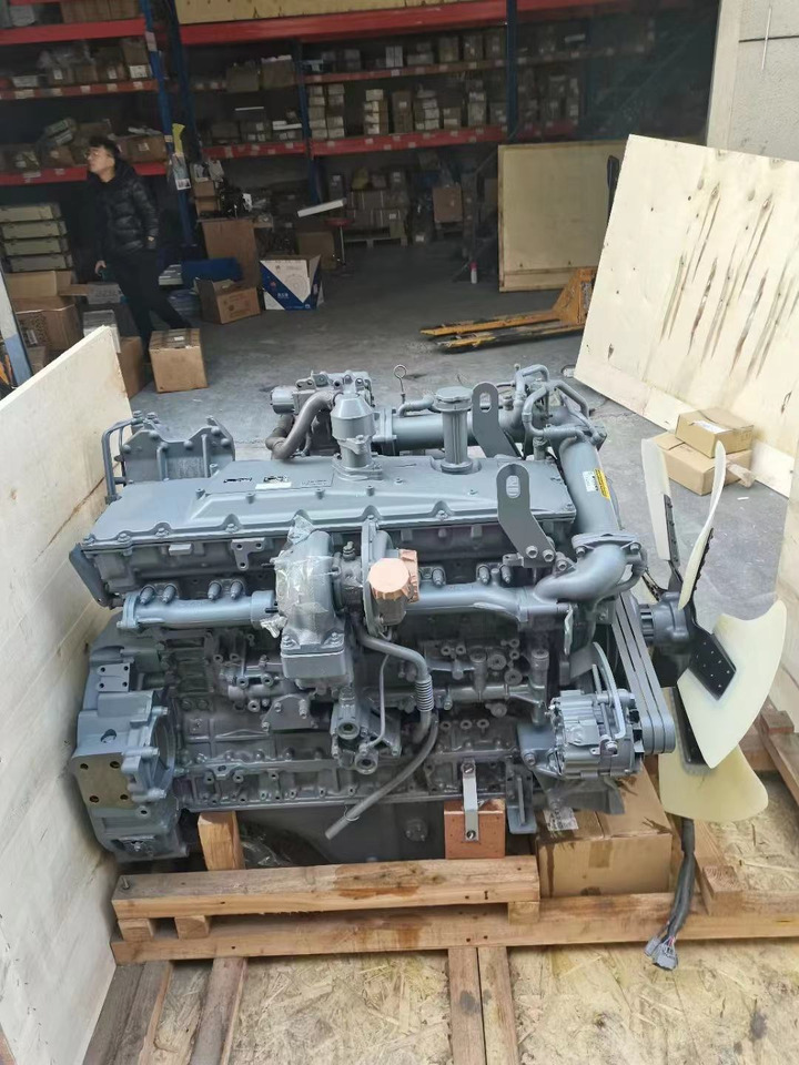 ISUZU 6UZ1 - Motor - Kotrógép: 2 kép. ISUZU 6UZ1 - Motor - Kotrógép: 2 kép.