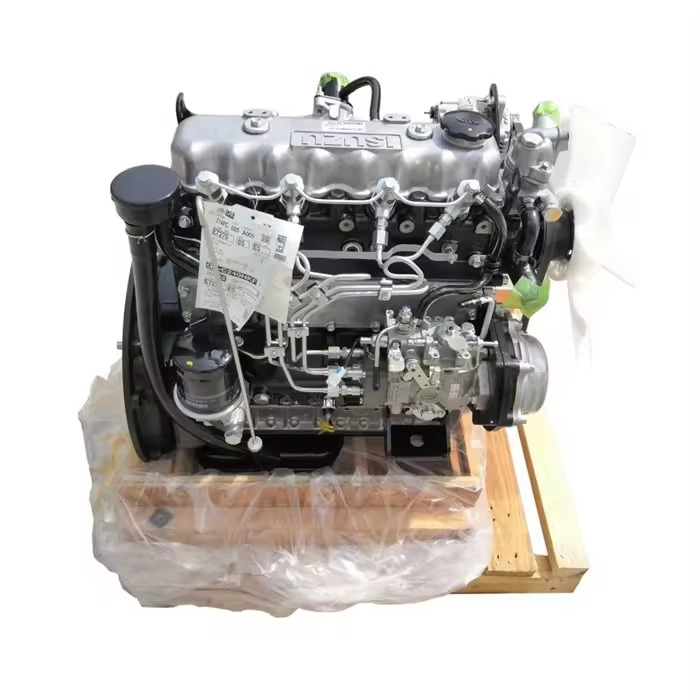 ISUZU C240 - Motor - Építőipari gépek: 4 kép. ISUZU C240 - Motor - Építőipari gépek: 4 kép.