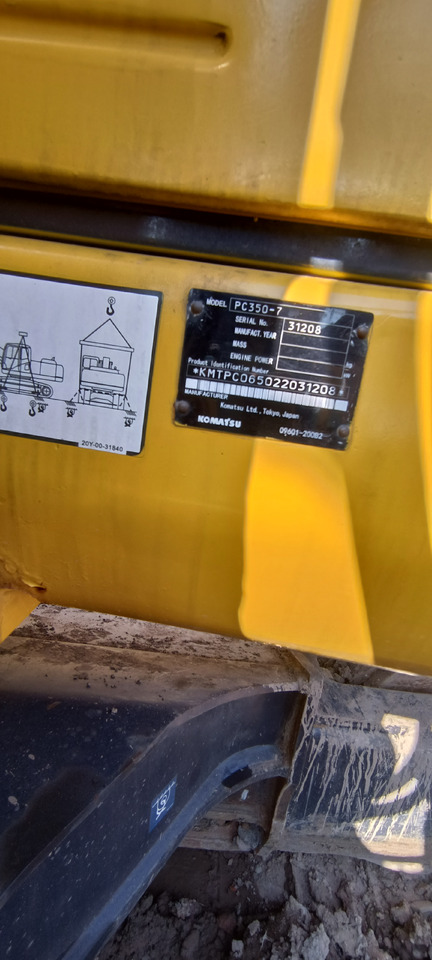 KOMATSU 6D114E - Motor - Kotrógép: 2 kép. KOMATSU 6D114E - Motor - Kotrógép: 2 kép.