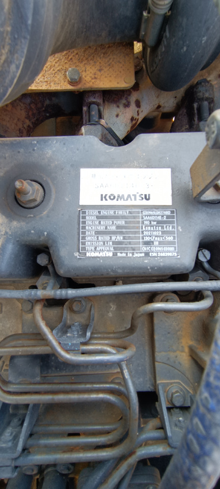 KOMATSU 6D114E - Motor - Kotrógép: 1 kép. KOMATSU 6D114E - Motor - Kotrógép: 1 kép.