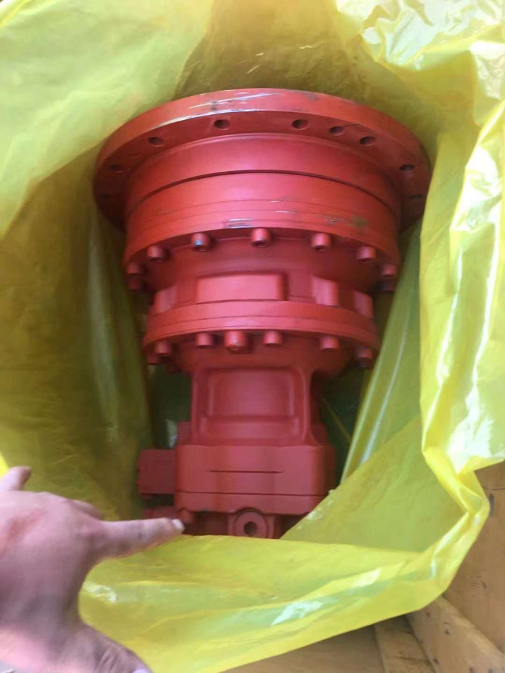 Kawasaki M5X180-RG16 - Fordító motor - Kotrógép: 1 kép. Kawasaki M5X180-RG16 - Fordító motor - Kotrógép: 1 kép.