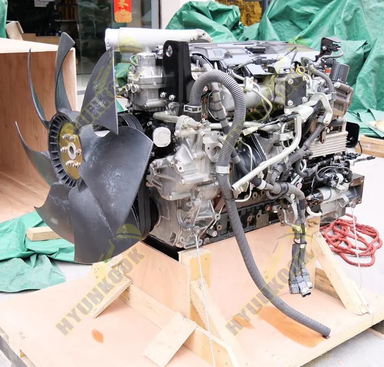 MITSUBISHI 4M50 - Motor - Kotrógép: 3 kép. MITSUBISHI 4M50 - Motor - Kotrógép: 3 kép.
