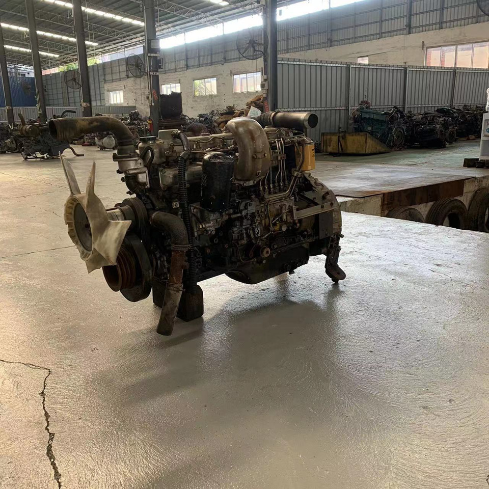 MITSUBISHI 6D16T - Motor - Kotrógép: 3 kép. MITSUBISHI 6D16T - Motor - Kotrógép: 3 kép.