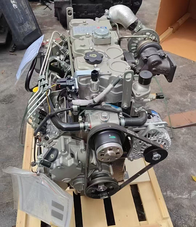 PERKINS 1104D-22T - Motor - Kotrógép: 3 kép. PERKINS 1104D-22T - Motor - Kotrógép: 3 kép.