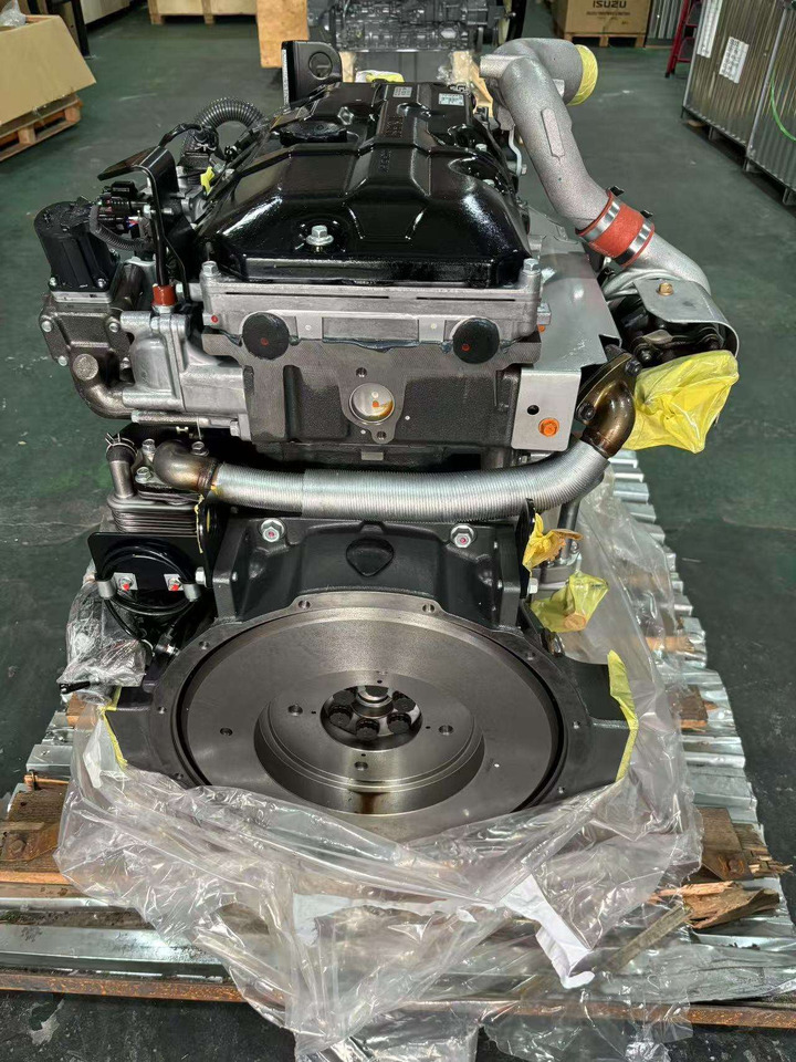 YANMAR 4M50 - Motor - Kotrógép: 4 kép. YANMAR 4M50 - Motor - Kotrógép: 4 kép.