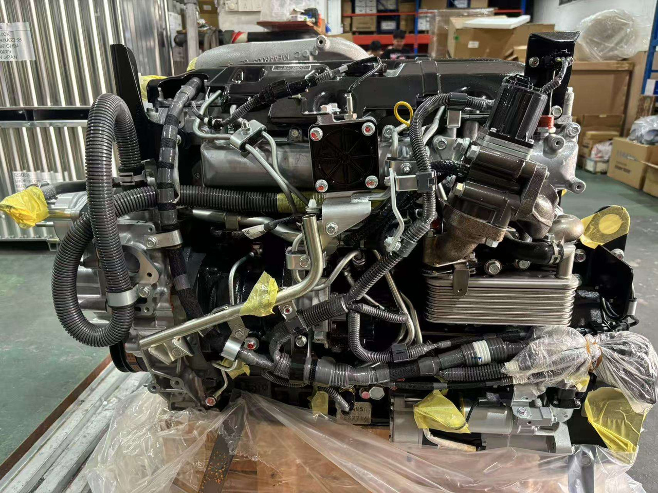 YANMAR 4M50 - Motor - Kotrógép: 1 kép. YANMAR 4M50 - Motor - Kotrógép: 1 kép.