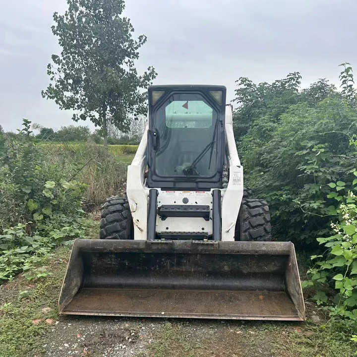 100%Ready Bobcat S300 Well Sold Most Famous Brand High Quality Bobcat S300 Skid Steer Loader for Sale - Gumikerekes homlokrakodó: 3 kép. 100%Ready Bobcat S300 Well Sold Most Famous Brand High Quality Bobcat S300 Skid Steer Loader for Sale - Gumikerekes homlokrakodó: 3 kép.