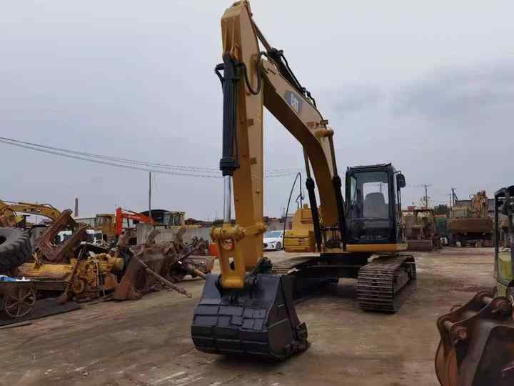 15tons Excavator Used Caterpillar CAT315D 315D2GC HydraulicCrawler Secondhand Digger Machine - Lánctalpas kotró: 3 kép. 15tons Excavator Used Caterpillar CAT315D 315D2GC HydraulicCrawler Secondhand Digger Machine - Lánctalpas kotró: 3 kép.