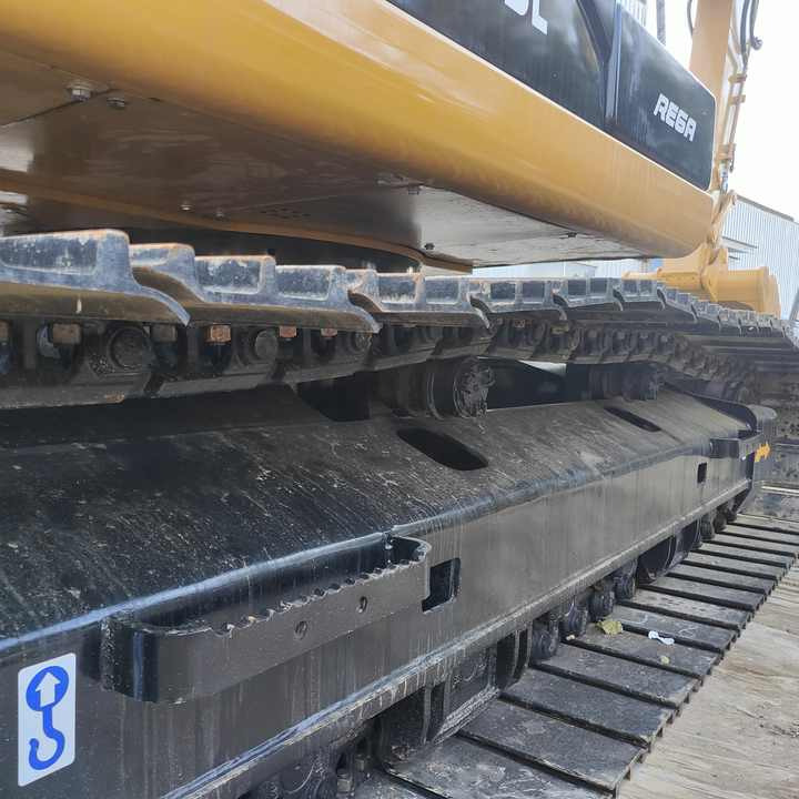 95% New Well Maintained Low Working Hours Used Excavator CAT320D CAT320d Used Excavator for Sale at the Lowest Price - Lánctalpas kotró: 5 kép. 95% New Well Maintained Low Working Hours Used Excavator CAT320D CAT320d Used Excavator for Sale at the Lowest Price - Lánctalpas kotró: 5 kép.