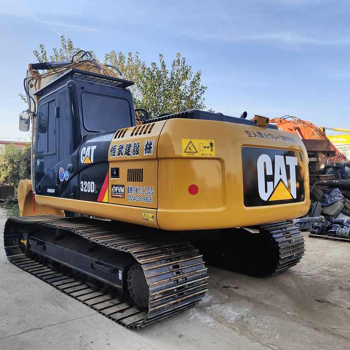 95% New Well Maintained Low Working Hours Used Excavator CAT320D CAT320d Used Excavator for Sale at the Lowest Price - Lánctalpas kotró: 1 kép. 95% New Well Maintained Low Working Hours Used Excavator CAT320D CAT320d Used Excavator for Sale at the Lowest Price - Lánctalpas kotró: 1 kép.