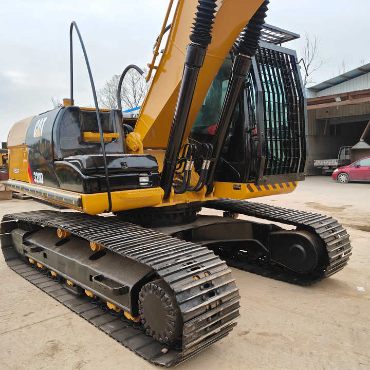 95% New Well Maintained Low Working Hours Used Excavator CAT320D CAT320d Used Excavator for Sale at the Lowest Price - Lánctalpas kotró: 1 kép. 95% New Well Maintained Low Working Hours Used Excavator CAT320D CAT320d Used Excavator for Sale at the Lowest Price - Lánctalpas kotró: 1 kép.