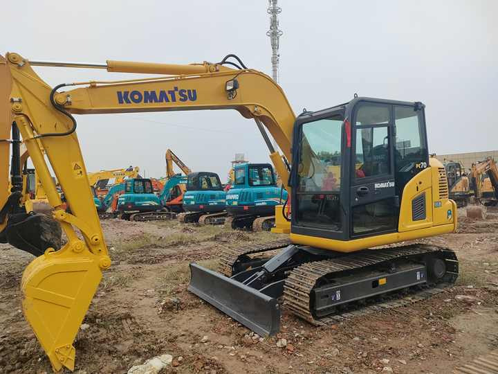 Cheap Used Komatsu PC70-8 Crawler Excavator with High Efficiency Used Heavy Machinery Komatsu PC70-8 Digger Cheap for Sale - Lánctalpas kotró: 2 kép. Cheap Used Komatsu PC70-8 Crawler Excavator with High Efficiency Used Heavy Machinery Komatsu PC70-8 Digger Cheap for Sale - Lánctalpas kotró: 2 kép.