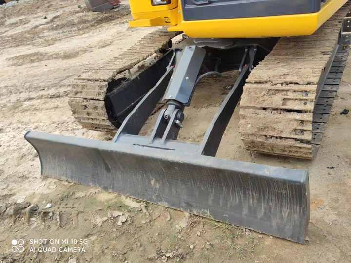 Cheap Used Komatsu PC70 Crawler Excavator with High Efficiency Used Heavy Machinery Komatsu P70 Digger Cheap for Sale - Lánctalpas kotró: 5 kép. Cheap Used Komatsu PC70 Crawler Excavator with High Efficiency Used Heavy Machinery Komatsu P70 Digger Cheap for Sale - Lánctalpas kotró: 5 kép.
