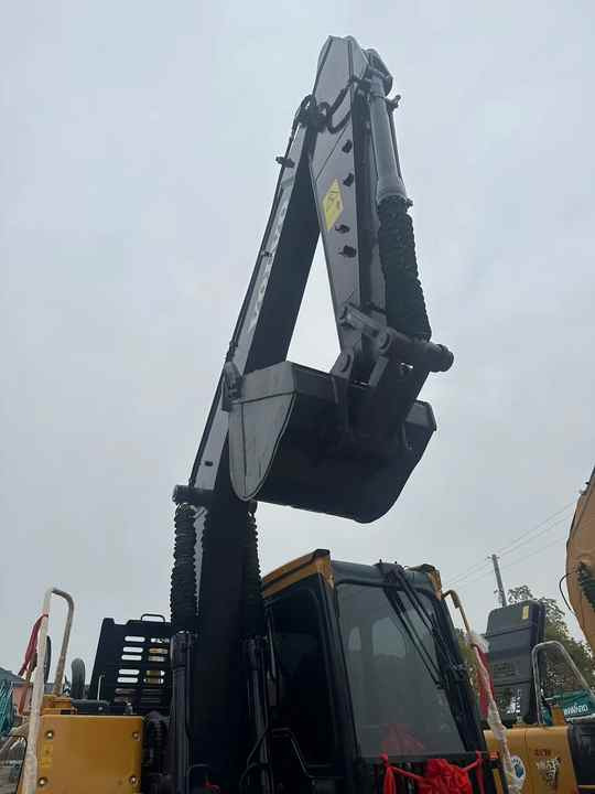 China Brand Used VOLVO EC140 Mini Excavator 6ton Crawler Earth Digger Machine for Sale - Lánctalpas kotró: 5 kép. China Brand Used VOLVO EC140 Mini Excavator 6ton Crawler Earth Digger Machine for Sale - Lánctalpas kotró: 5 kép.