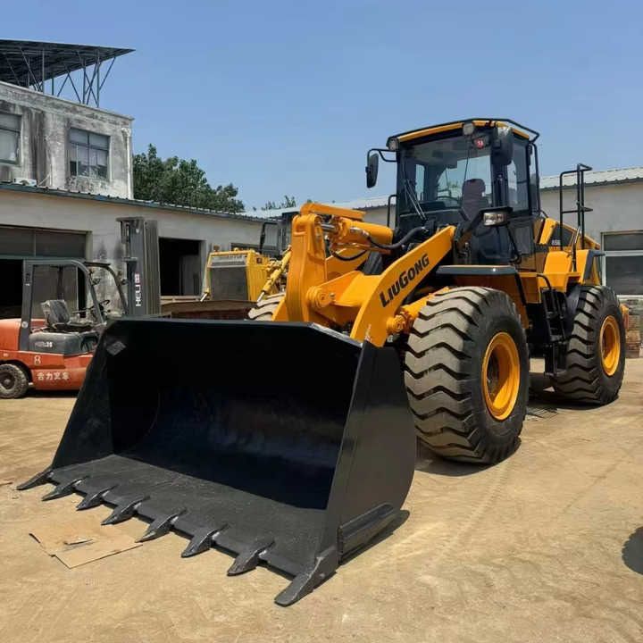 Famous Chinese Brand Second Hand LiuGong Front LoaderConstruction Machinery Used LiuGong 956H Wheel Loader Hot Selling - Gumikerekes homlokrakodó: 1 kép. Famous Chinese Brand Second Hand LiuGong Front LoaderConstruction Machinery Used LiuGong 956H Wheel Loader Hot Selling - Gumikerekes homlokrakodó: 1 kép.