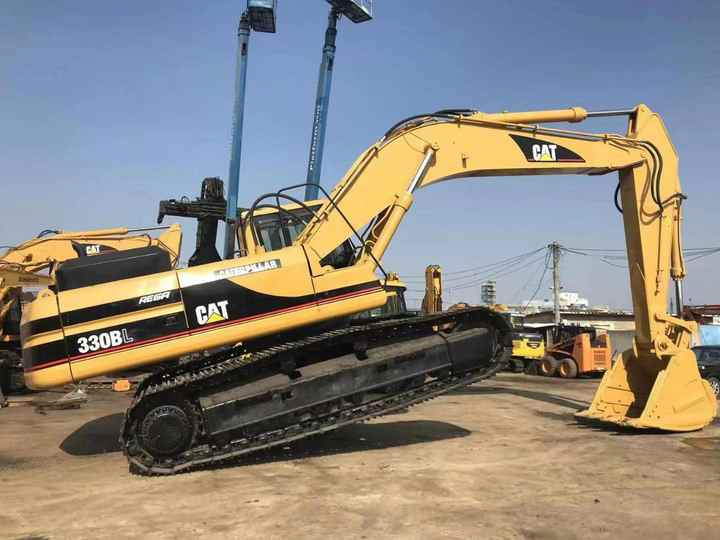 Good Condition Used CAT Excavator 330BL Original Used Excavator Cat 330BL in Stock - Lánctalpas kotró: 2 kép. Good Condition Used CAT Excavator 330BL Original Used Excavator Cat 330BL in Stock - Lánctalpas kotró: 2 kép.