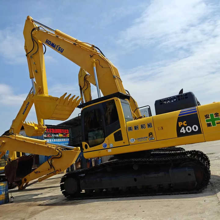 Good Condition Used Komatsu400-8 Komastu Pc400-8 Excavator Machine for Cheap Price Hot Sale in China - Lánctalpas kotró: 4 kép. Good Condition Used Komatsu400-8 Komastu Pc400-8 Excavator Machine for Cheap Price Hot Sale in China - Lánctalpas kotró: 4 kép.