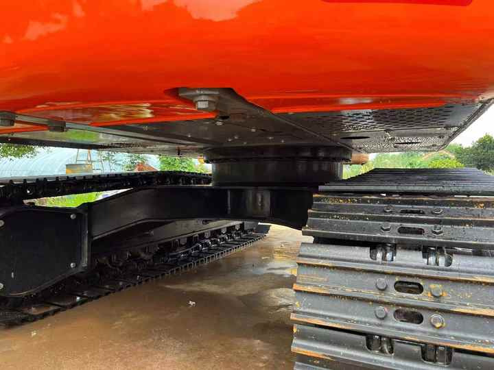 HITACHI ZX120-6 Original Japan Surplus Hitachi ZX120-6 for Sale - Lánctalpas kotró: 5 kép. HITACHI ZX120-6 Original Japan Surplus Hitachi ZX120-6 for Sale - Lánctalpas kotró: 5 kép.