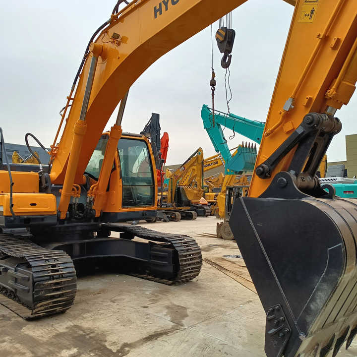 Hyundai Digger 305-9T Second Hand Korea Made High Performance Machine Hyundai Excavator for Sale - Lánctalpas kotró: 5 kép. Hyundai Digger 305-9T Second Hand Korea Made High Performance Machine Hyundai Excavator for Sale - Lánctalpas kotró: 5 kép.