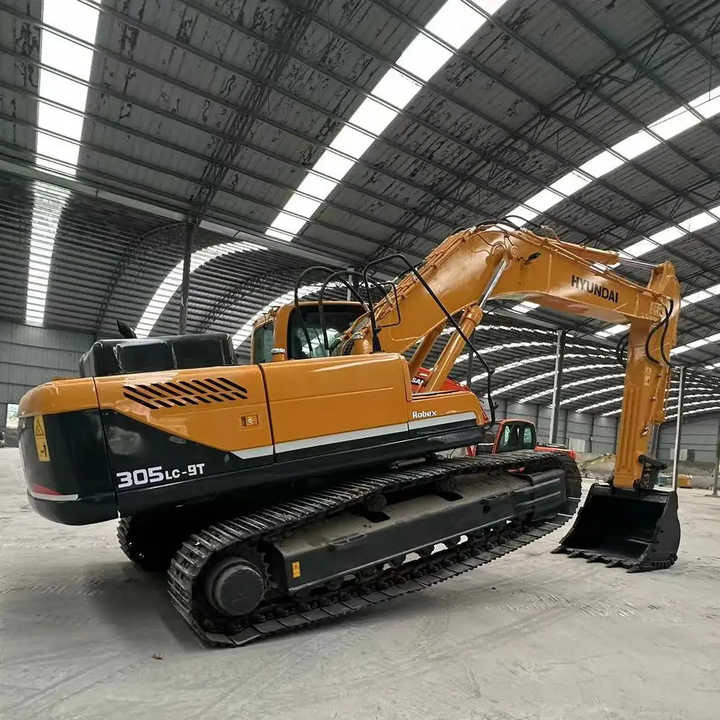 Hyundai Digger 305-9vs Second Hand Korea Made High Performance Machine Hyundai Excavator for Sale - Lánctalpas kotró: 3 kép. Hyundai Digger 305-9vs Second Hand Korea Made High Performance Machine Hyundai Excavator for Sale - Lánctalpas kotró: 3 kép.