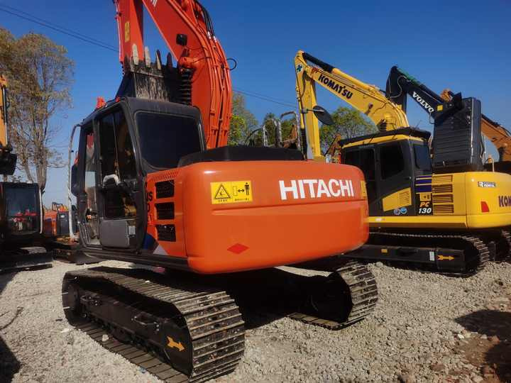 Japan Original Hitachi ZX120 Crawler Excavator Perfect for Various Projects Available Used Excavators for Sale - Lánctalpas kotró: 4 kép. Japan Original Hitachi ZX120 Crawler Excavator Perfect for Various Projects Available Used Excavators for Sale - Lánctalpas kotró: 4 kép.