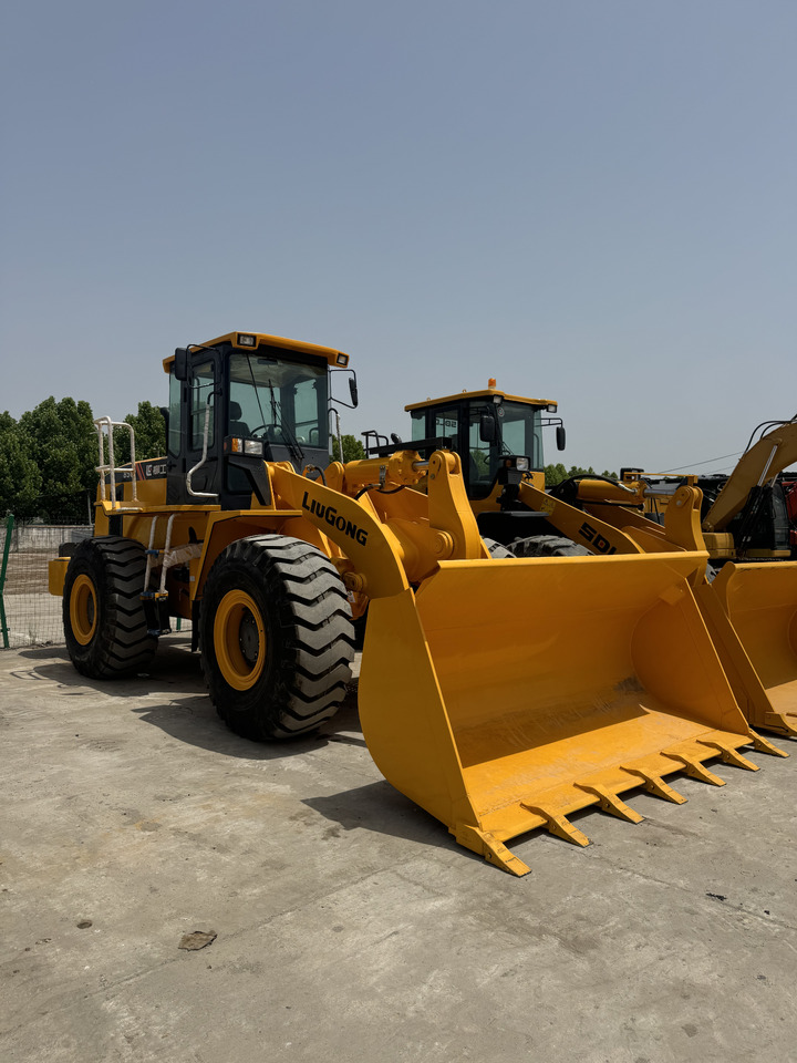 LIUGONG Used LIUGONG LOADER 856 Second-hand - Gumikerekes homlokrakodó: 1 kép. LIUGONG Used LIUGONG LOADER 856 Second-hand - Gumikerekes homlokrakodó: 1 kép.